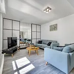 아파트 Coliving - Oceana Bedroom - Convenient & Near Cern