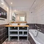 아파트 Coliving - Oceana Bedroom - Convenient & Near Cern